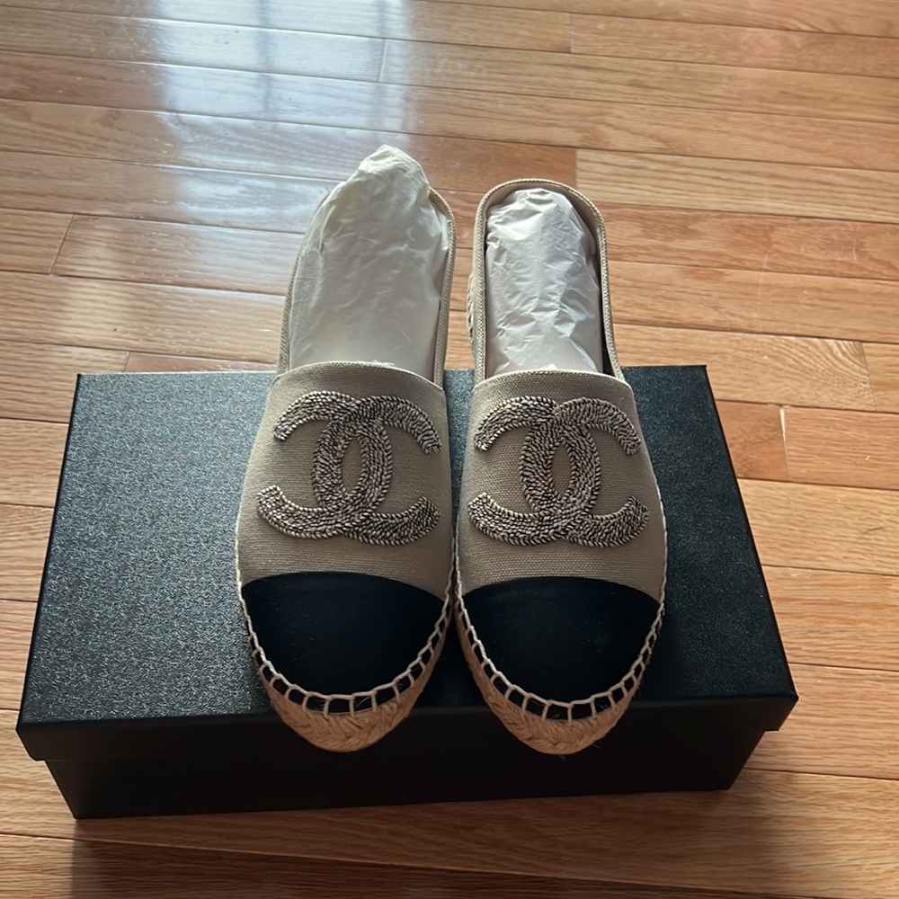 NWT Chanel Canvas Espadrilles